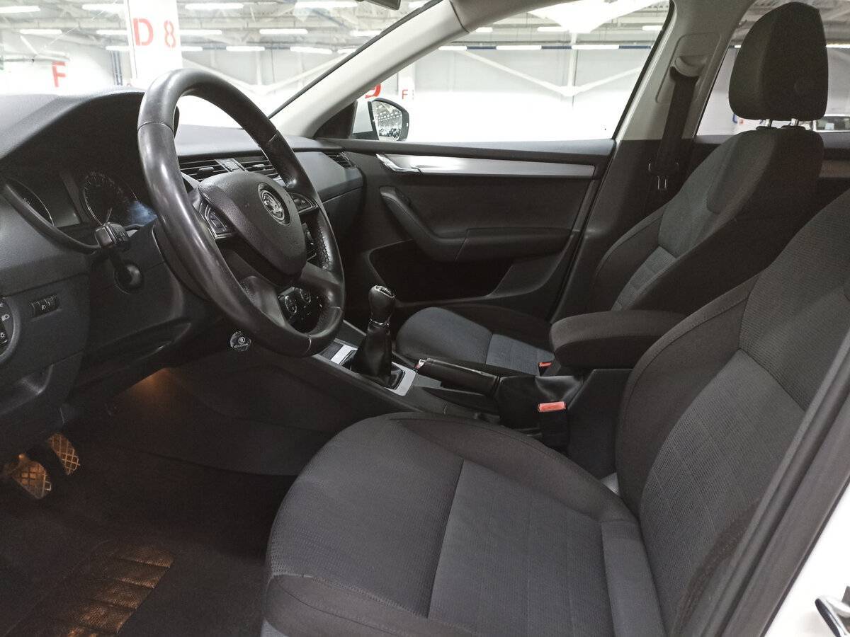 Skoda Octavia б/у, 2013, Механическая. Фото: #15