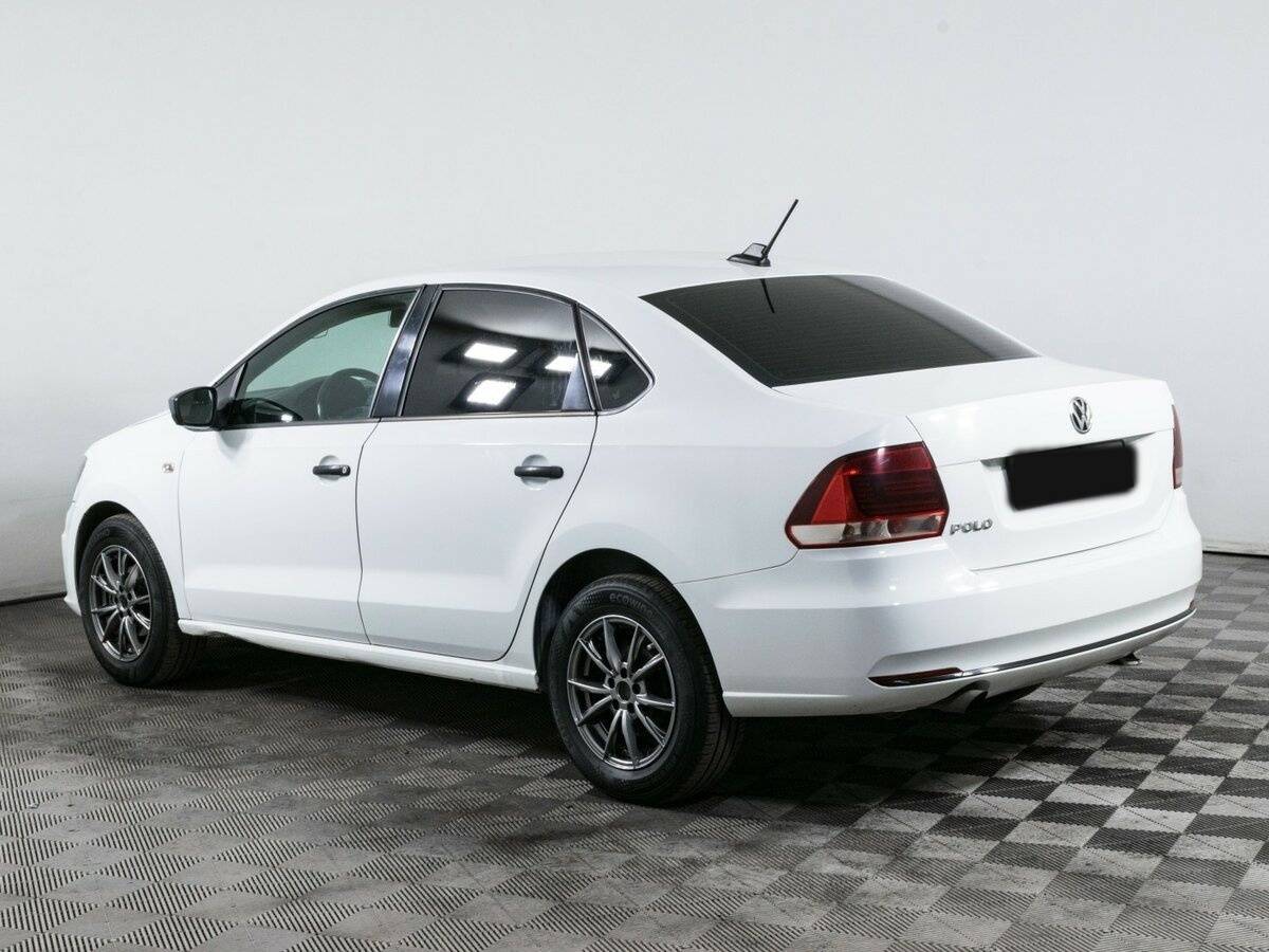 Volkswagen Polo б/у, 2018, Механическая. Фото: #5