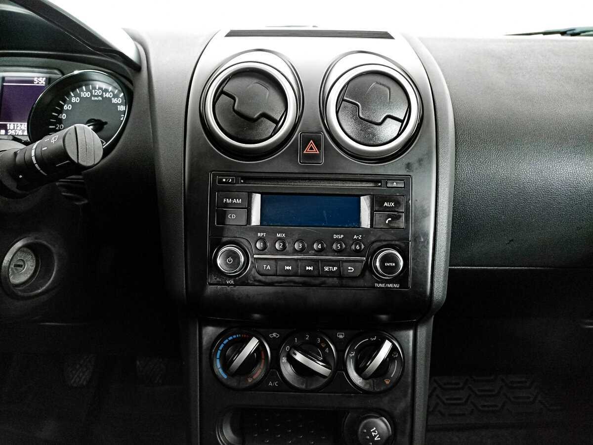 Nissan Qashqai б/у, 2013, Механическая. Фото: #12