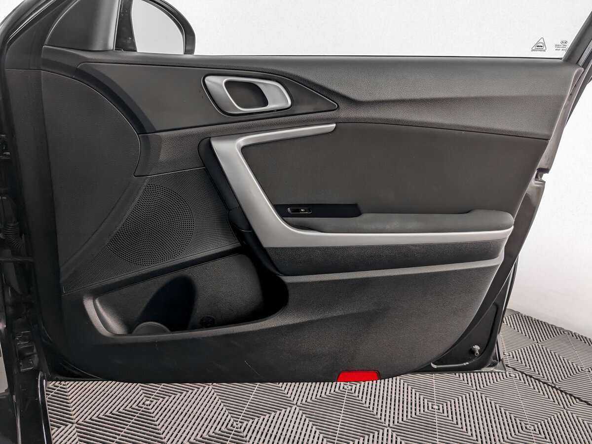 Kia Ceed б/у, 2020, Автоматическая. Фото: #19