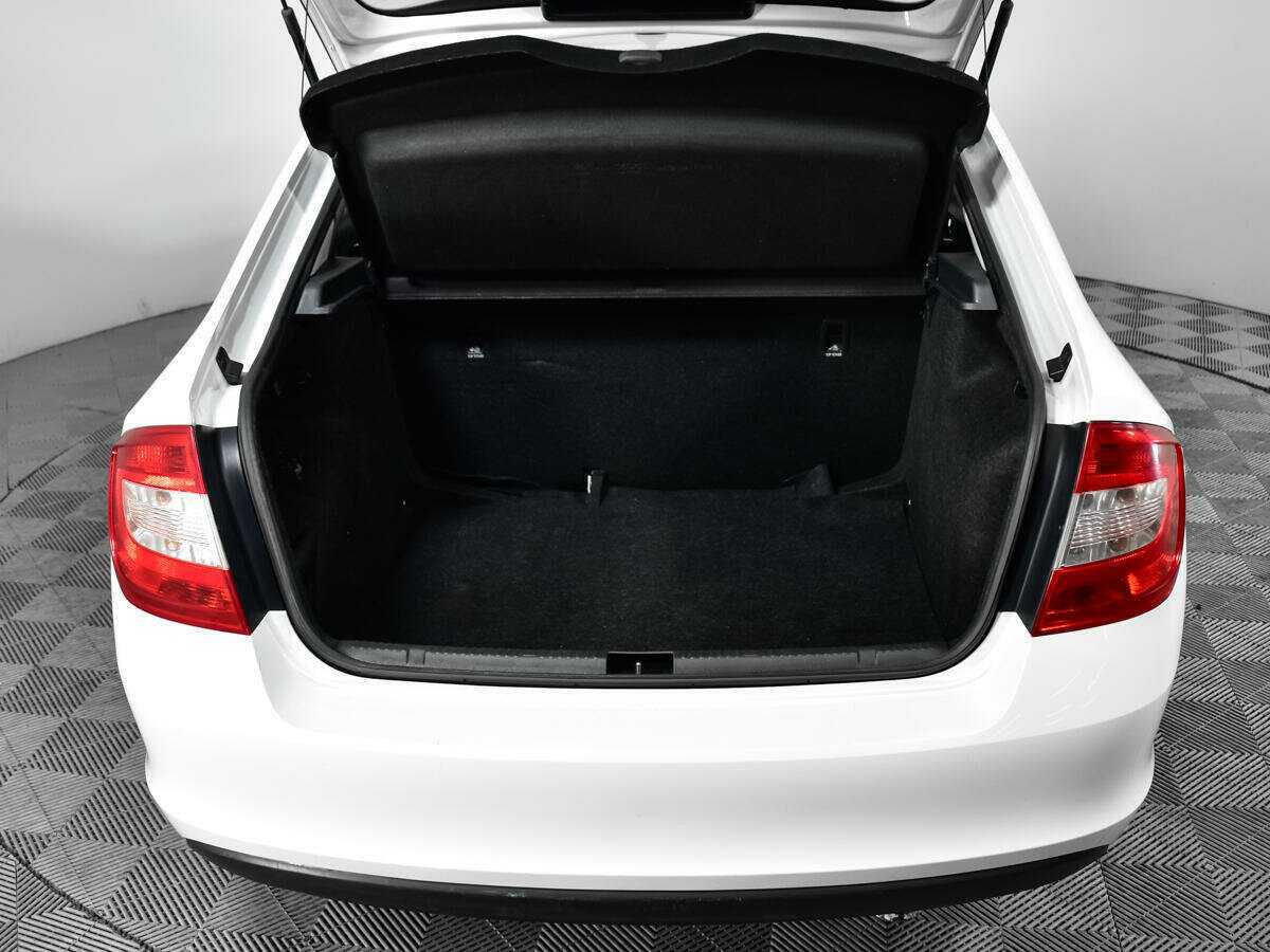 Skoda Rapid б/у, 2017, Механическая. Фото: #13