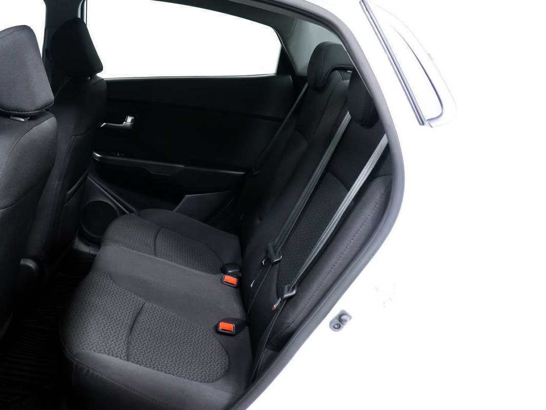 Kia Rio б/у, 2016, Механическая. Фото: #11