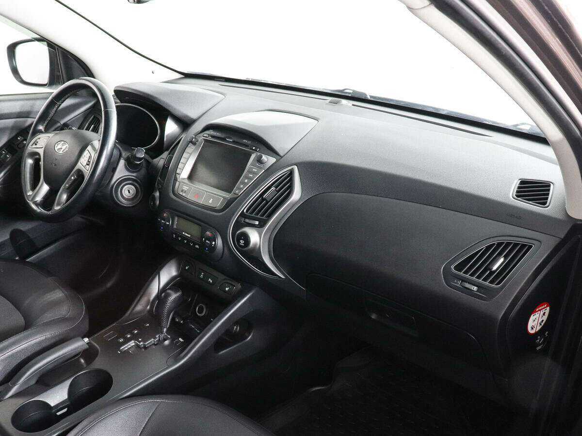 Hyundai ix35 б/у, 2014, Автоматическая. Фото: #9