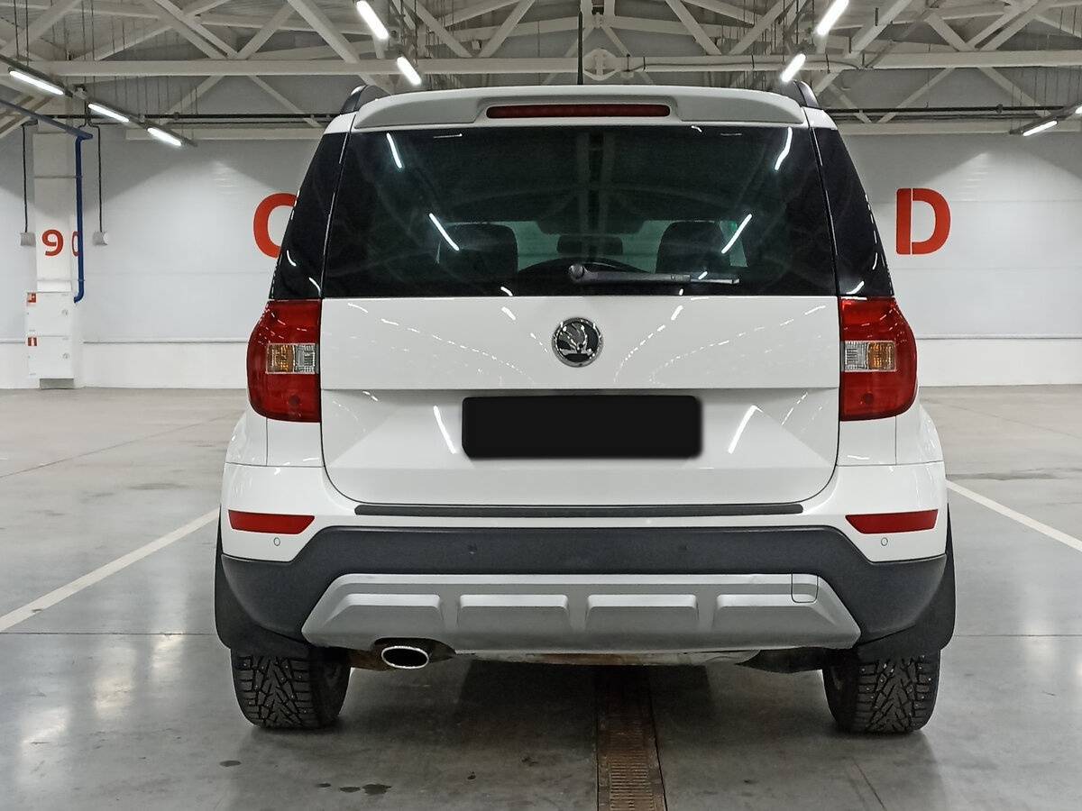 Skoda Yeti б/у, 2015, Механическая. Фото: #5