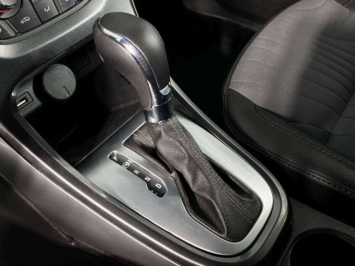 Opel Astra б/у, 2013, Автоматическая. Фото: #13