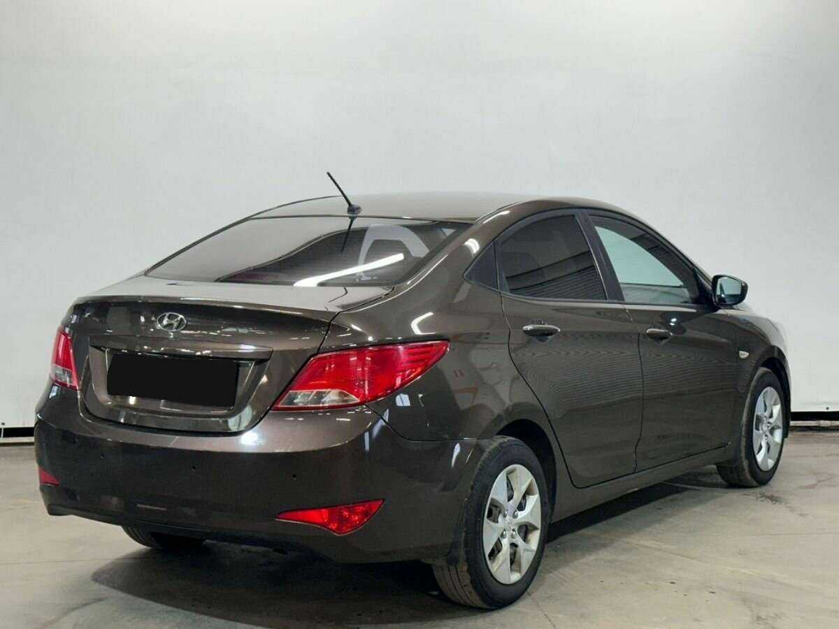 Hyundai Solaris б/у, 2015, Автоматическая. Фото: #4