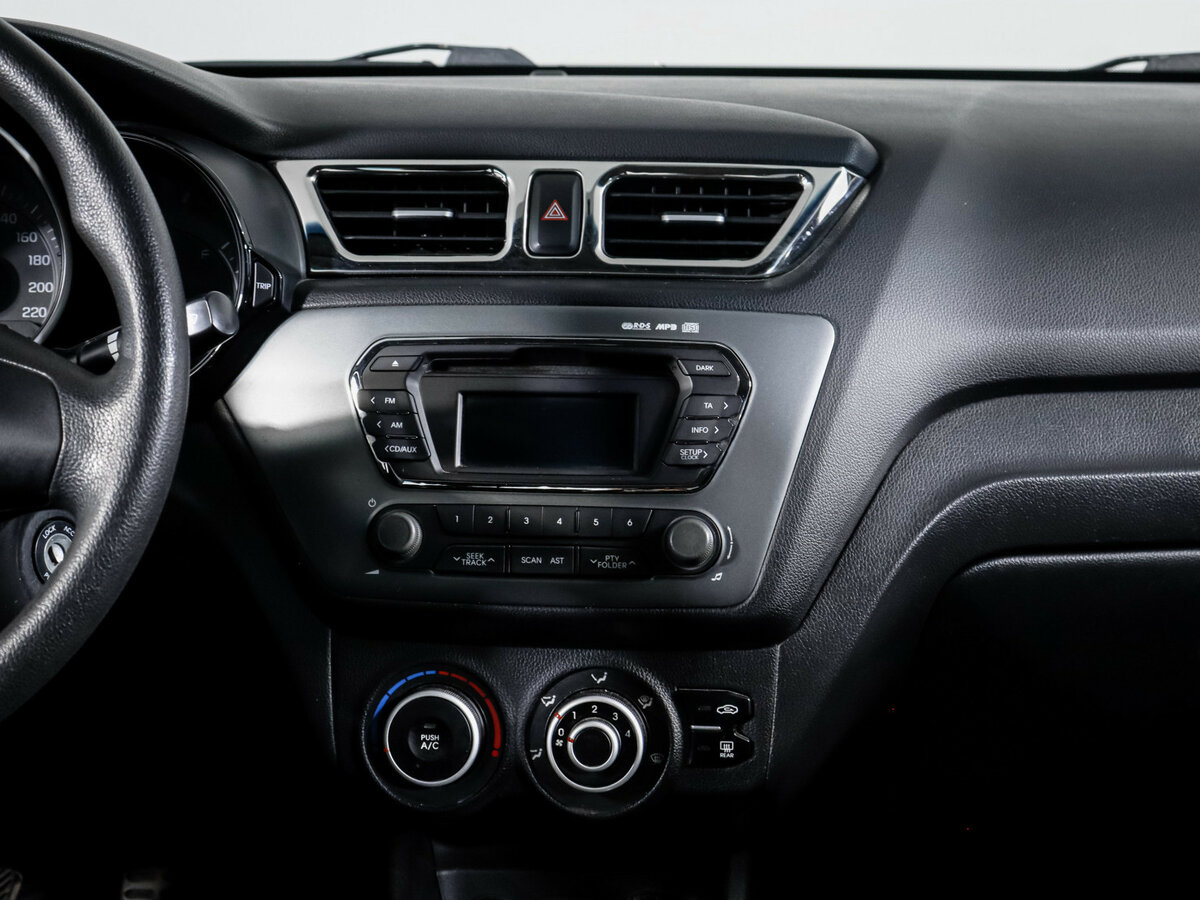 Kia Rio б/у, 2013, Механическая. Фото: #10