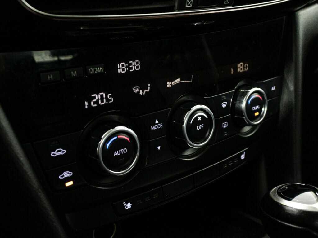 Mazda 6 б/у, 2014, Автоматическая. Фото: #16