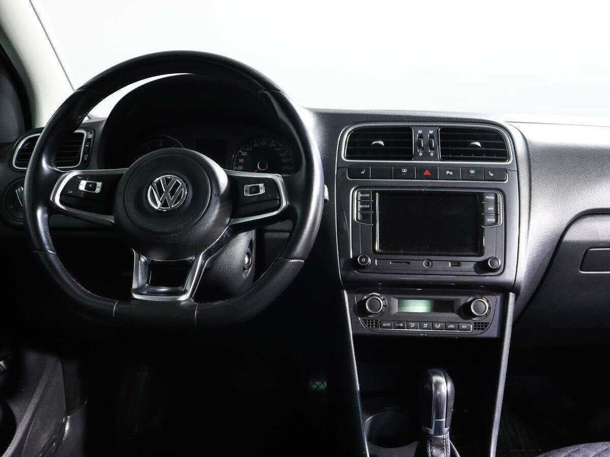 Volkswagen Polo б/у, 2019, Автоматическая. Фото: #11