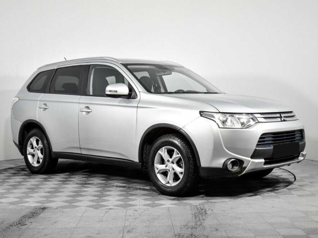 Mitsubishi Outlander б/у, 2014, Вариатор. Фото: #2