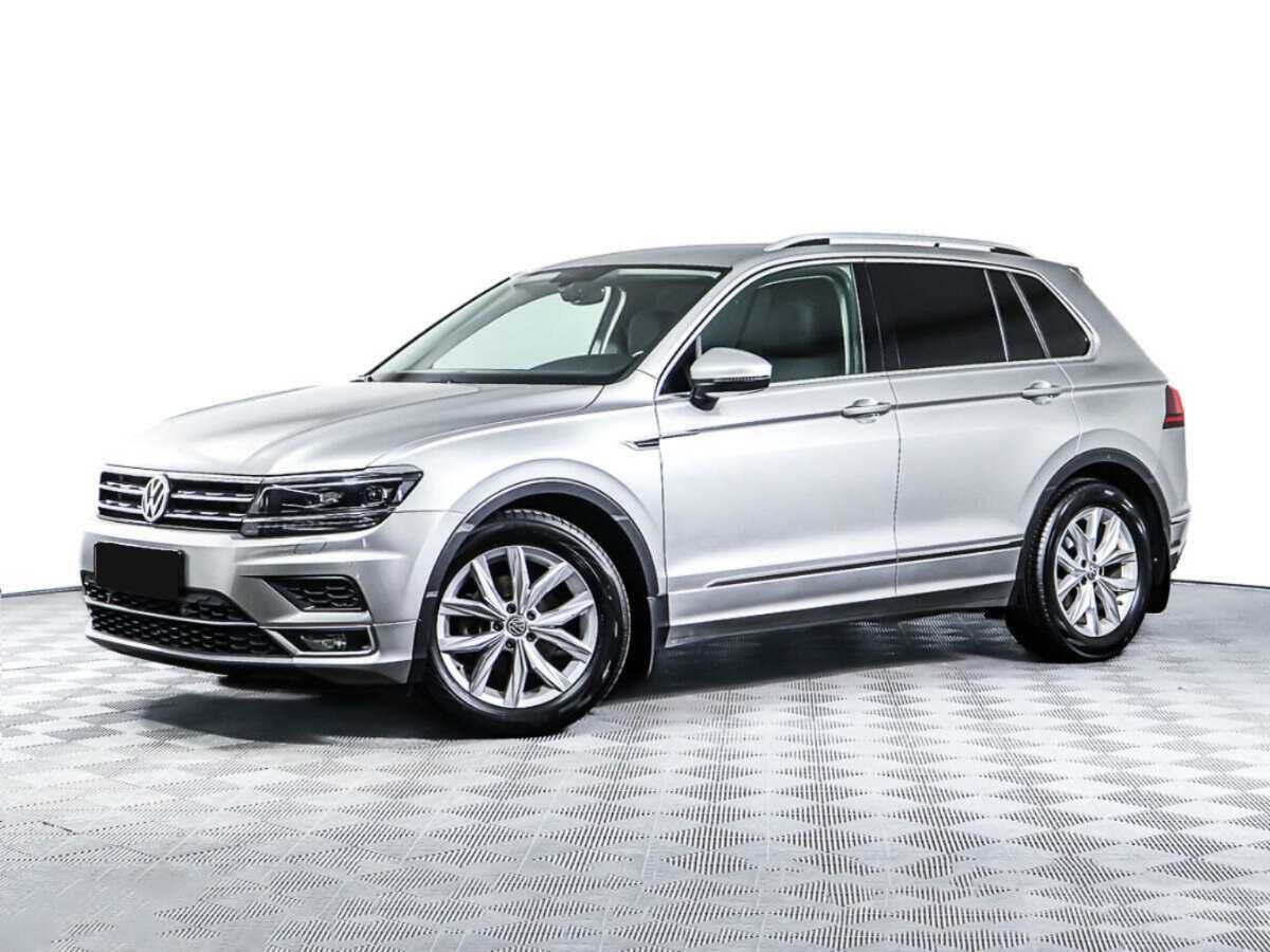 Volkswagen Tiguan б/у, 2017, Роботизированная. Посмотреть фото
