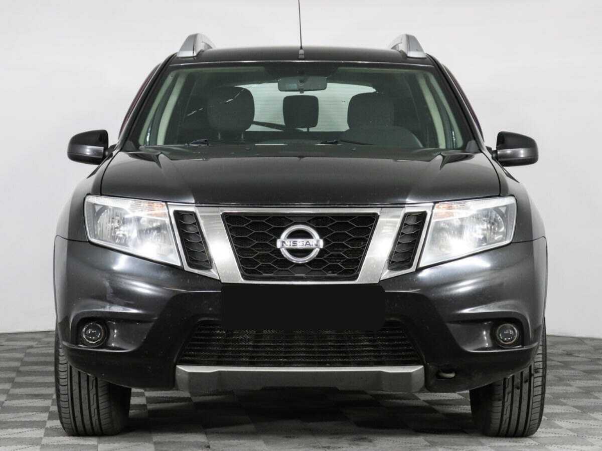 Nissan Terrano б/у, 2014, Автоматическая. Фото: #1