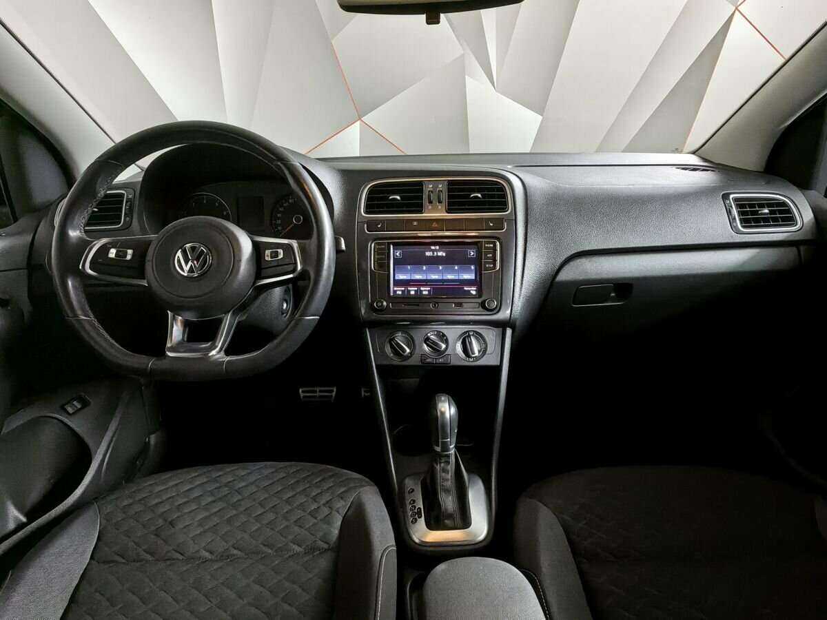Volkswagen Polo б/у, 2018, Автоматическая. Фото: #9