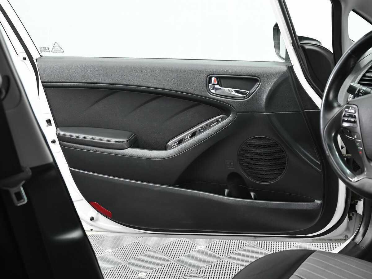 Kia Cerato б/у, 2013, Автоматическая. Фото: #5
