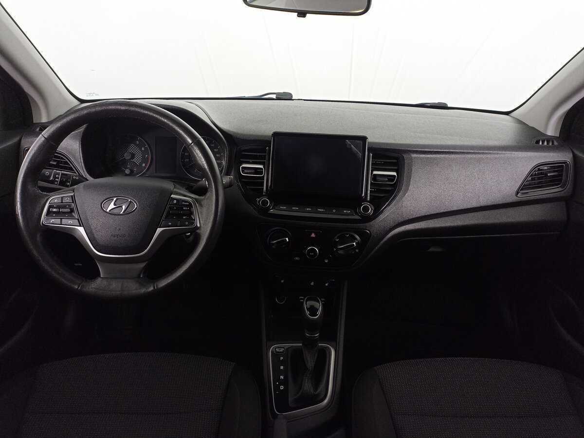 Hyundai Solaris б/у, 2021, Автоматическая. Фото: #12