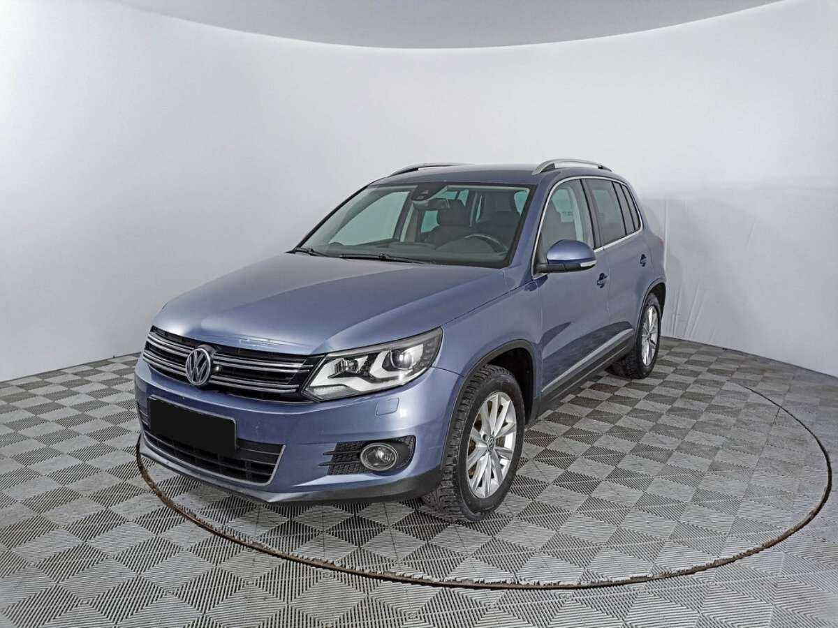 Volkswagen Tiguan б/у, 2013, Роботизированная. Посмотреть фото