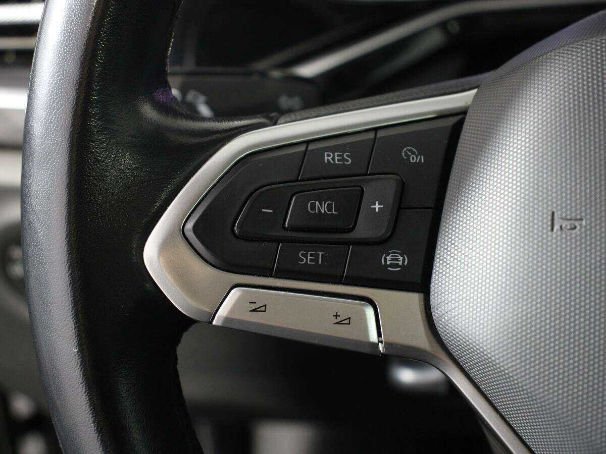 Volkswagen Polo б/у, 2021, Роботизированная. Фото: #13