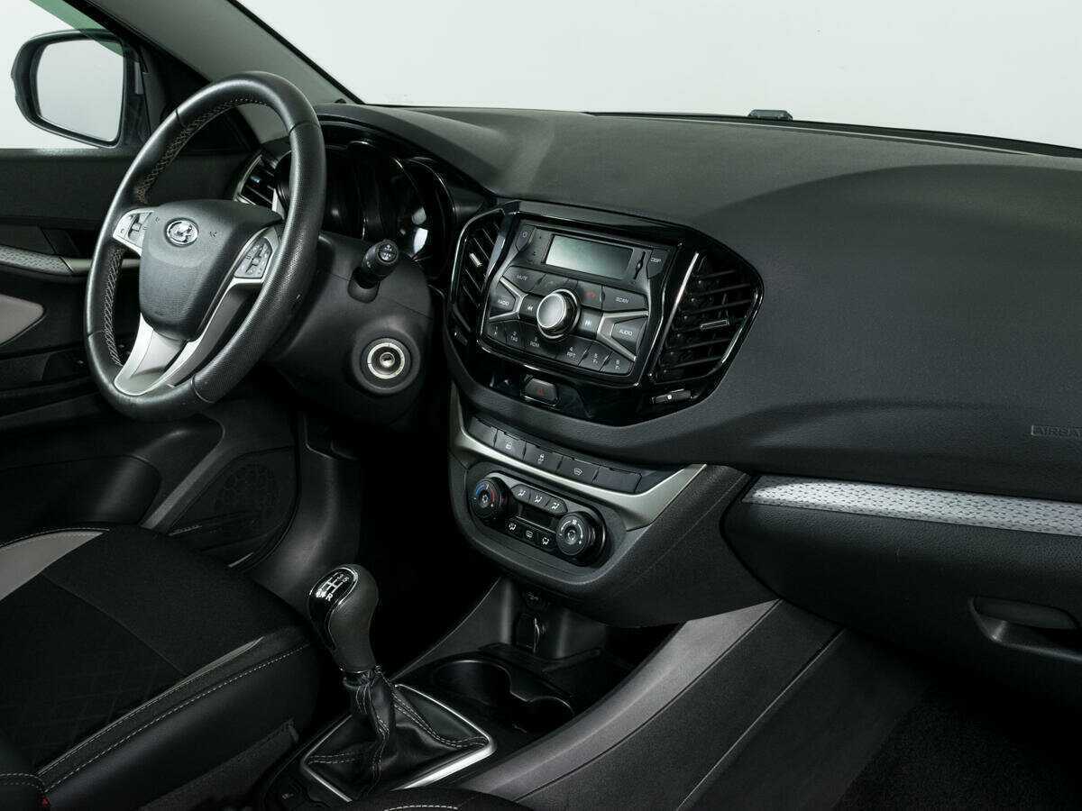 Lada (ВАЗ) Vesta б/у, 2020, Механическая. Фото: #9