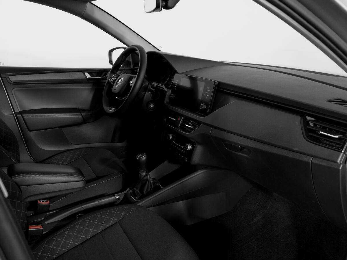 Skoda Rapid б/у, 2020, Механическая. Фото: #8
