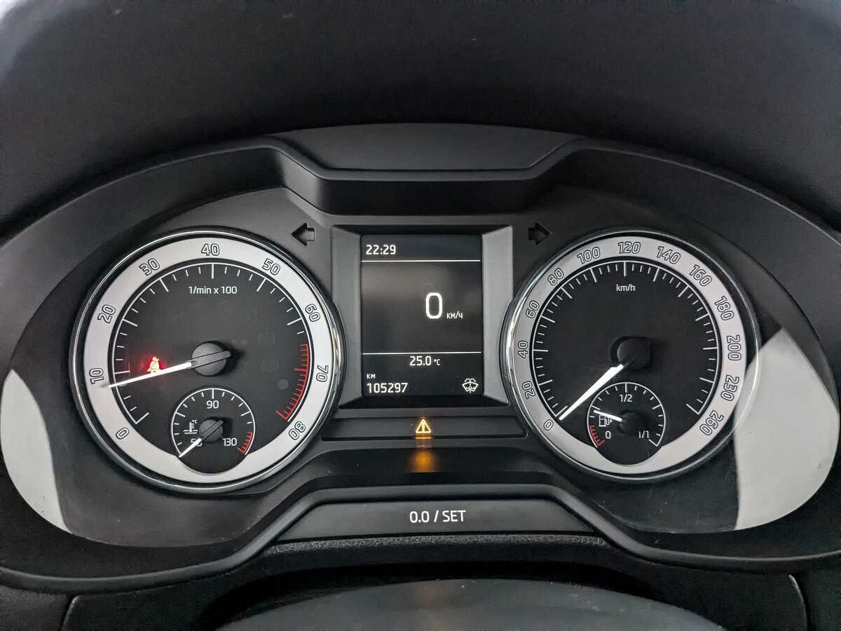 Skoda Octavia б/у, 2016, Механическая. Фото: #10