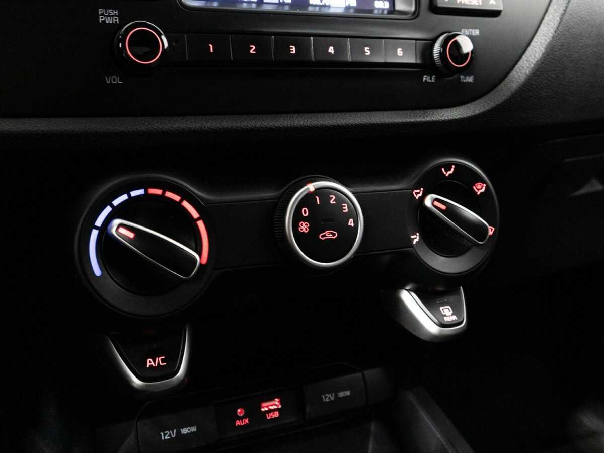 Kia Rio б/у, 2020, Автоматическая. Фото: #17