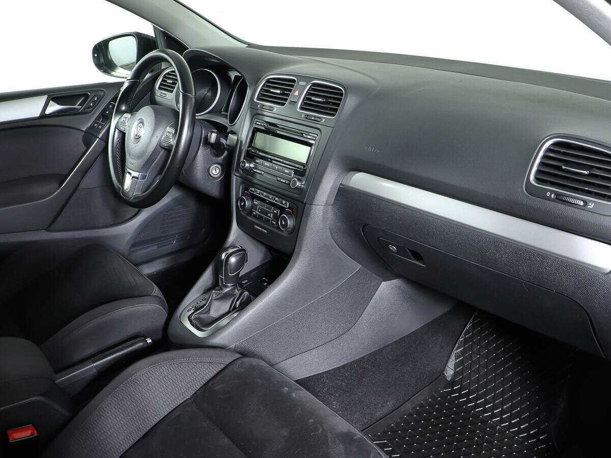 Volkswagen Golf б/у, 2012, Роботизированная. Фото: #4