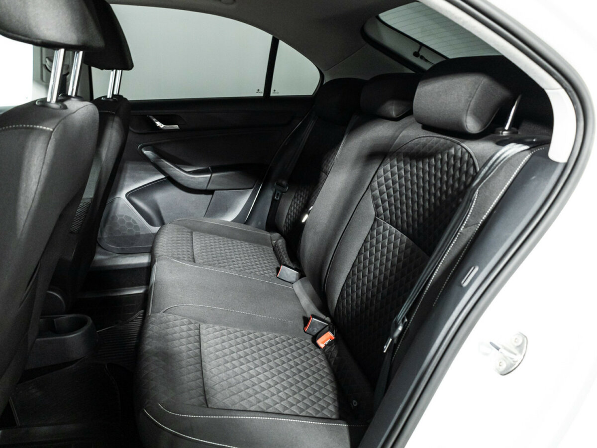 Skoda Rapid б/у, 2016, Роботизированная. Фото: #9