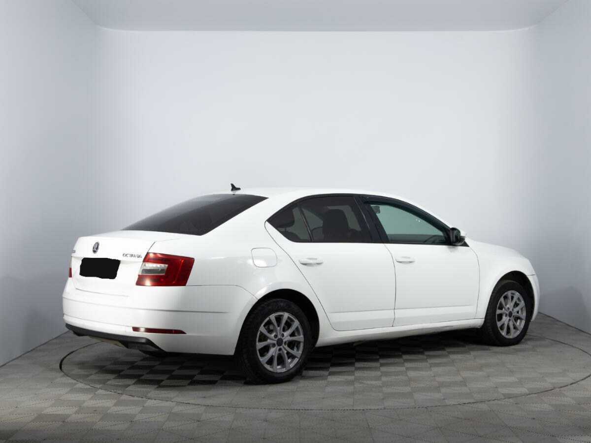 Skoda Octavia б/у, 2018, Автоматическая. Фото: #4