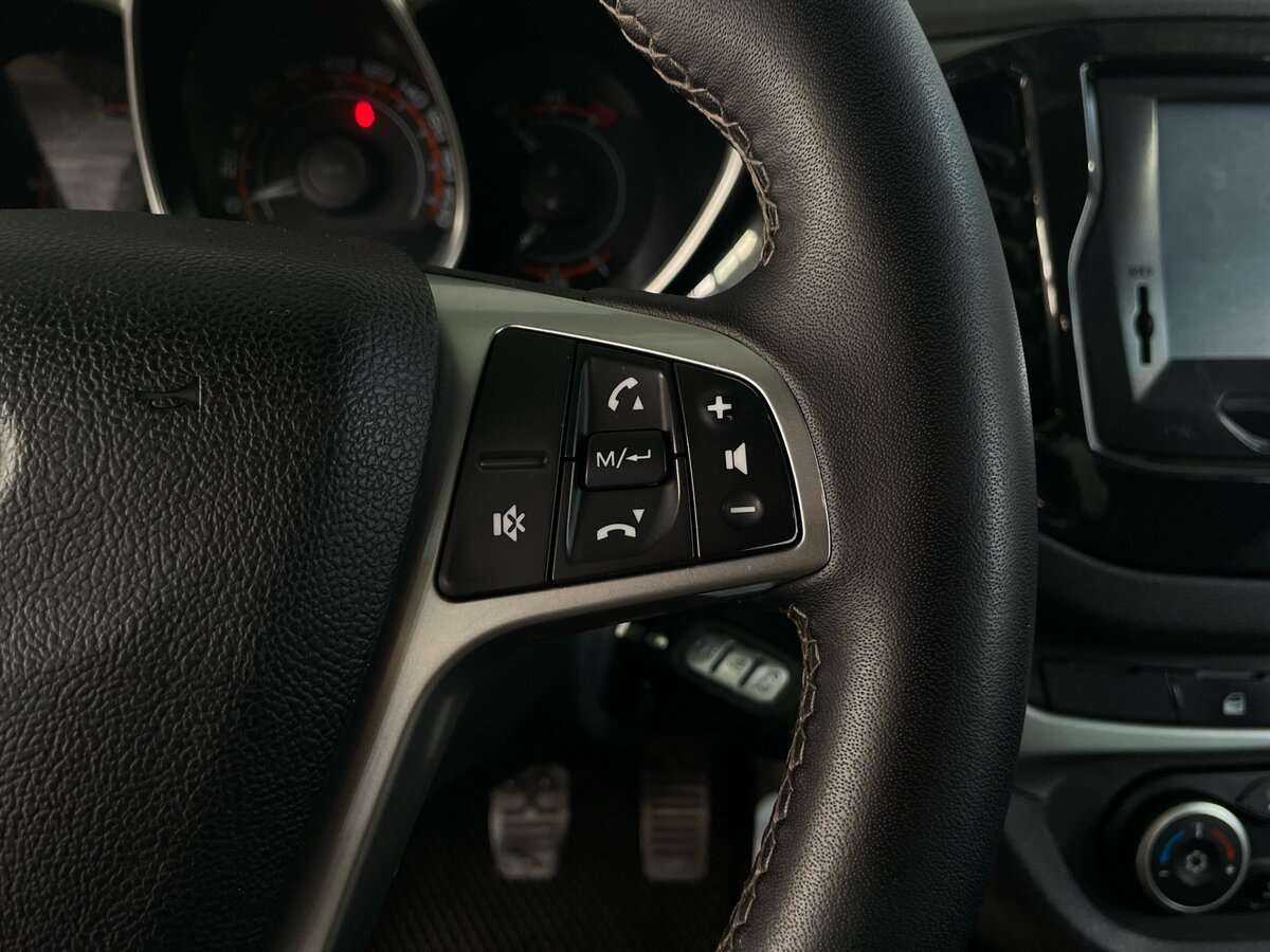 Lada (ВАЗ) Vesta б/у, 2017, Механическая. Фото: #12