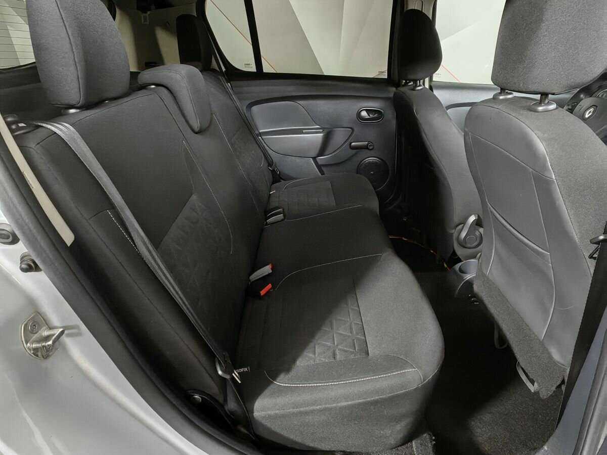 Renault Sandero б/у, 2017, Автоматическая. Фото: #11