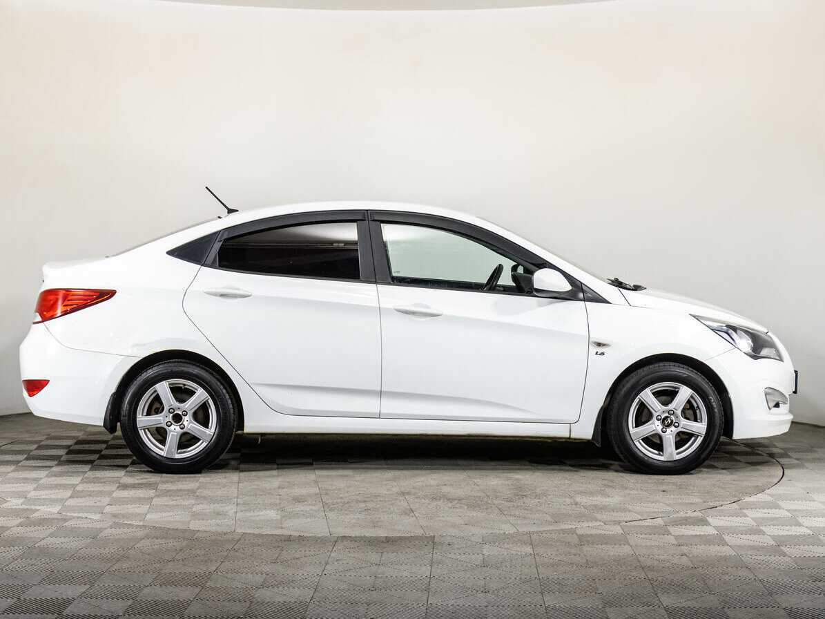 Hyundai Solaris б/у, 2015, Механическая. Фото: #3