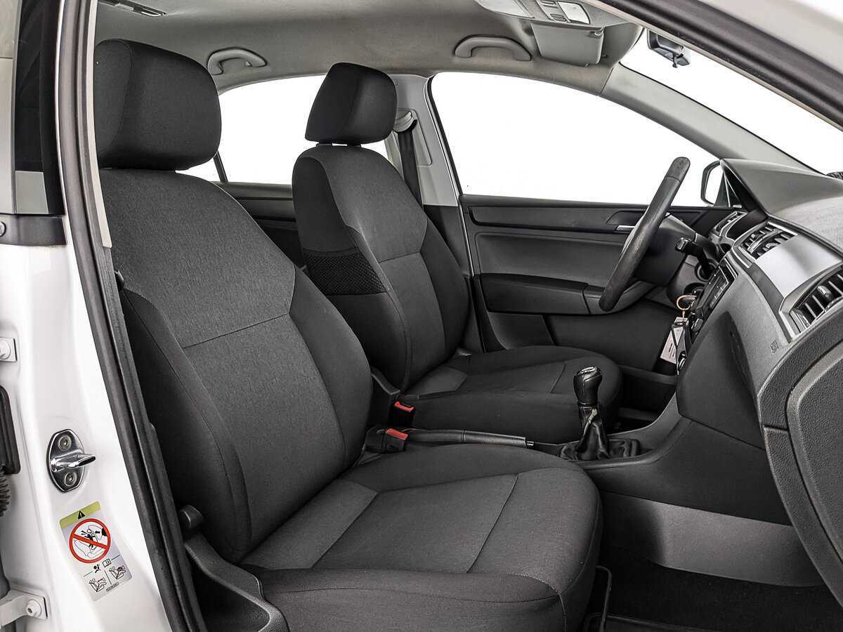 Skoda Rapid б/у, 2017, Механическая. Фото: #23