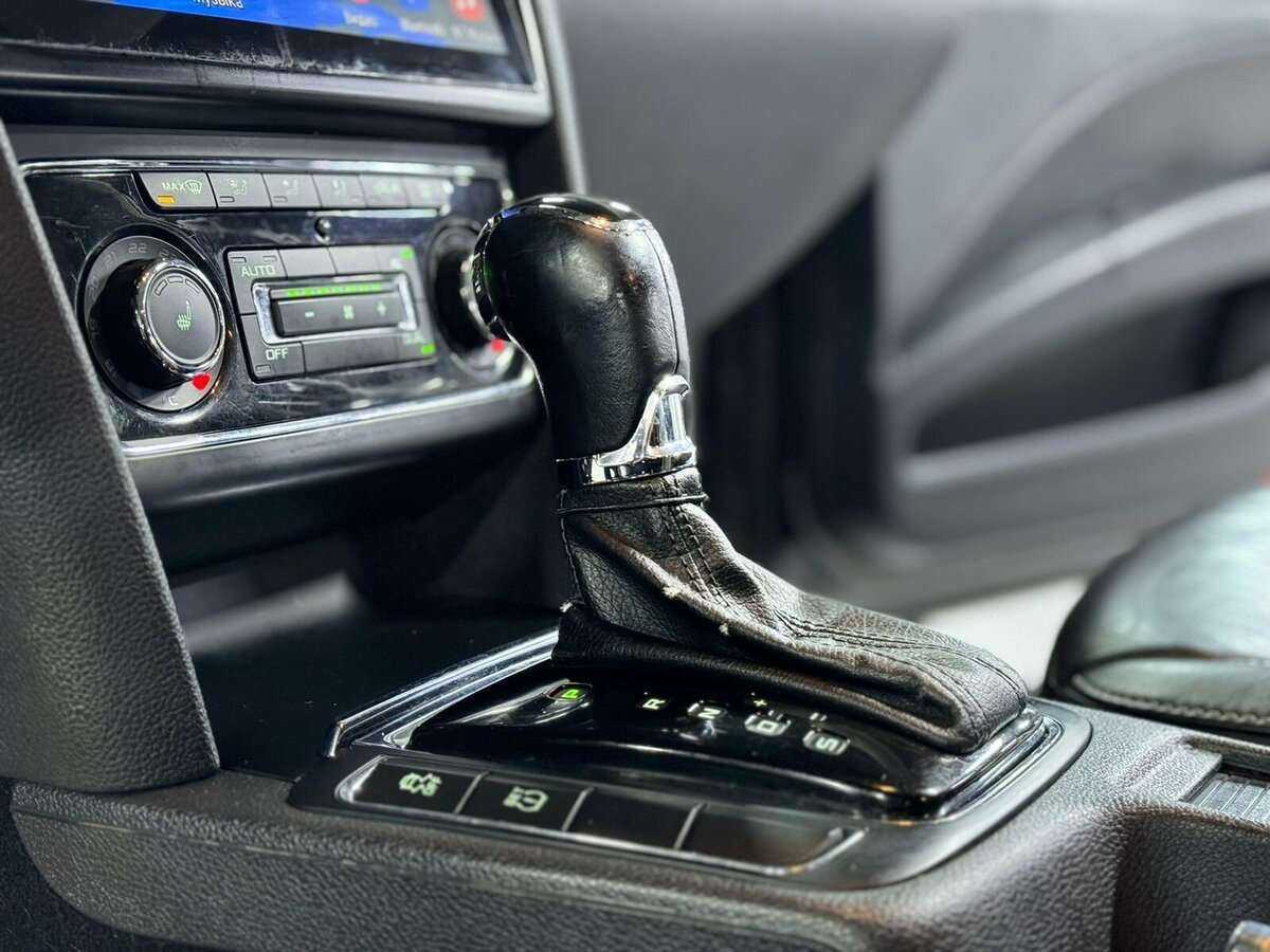 Skoda Superb б/у, 2013, Роботизированная. Фото: #9