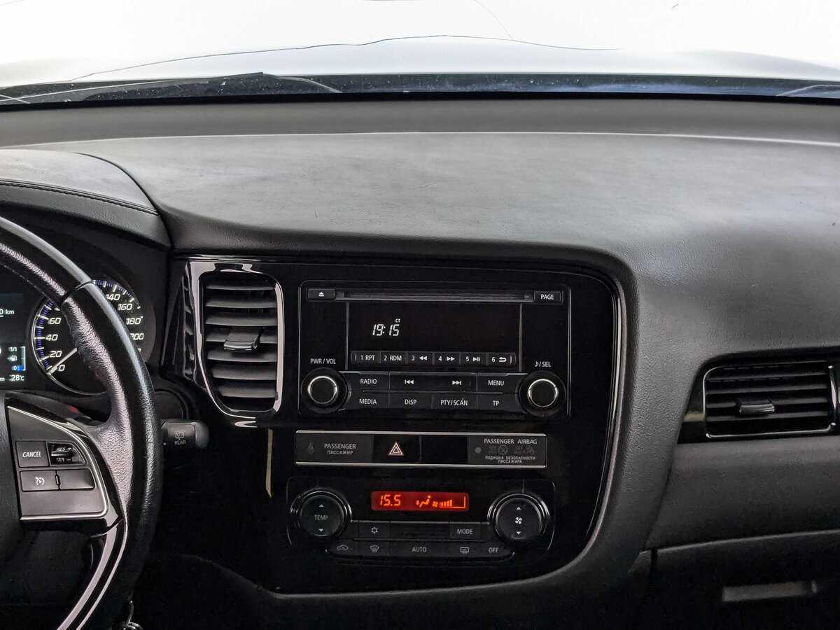 Mitsubishi Outlander б/у, 2018, Вариатор. Фото: #12