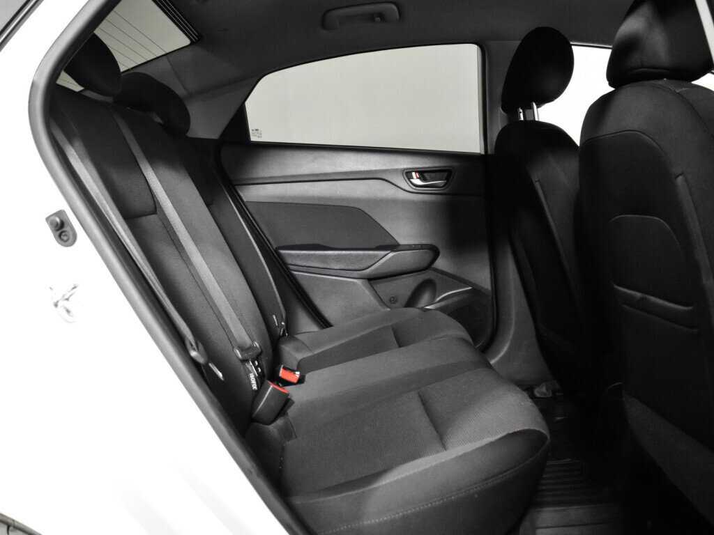 Hyundai Solaris б/у, 2017, Автоматическая. Фото: #9