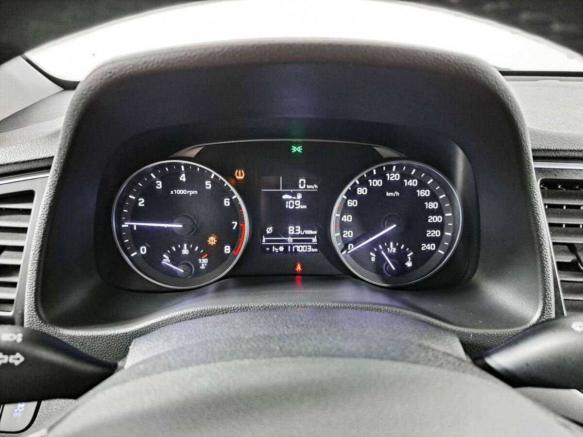 Hyundai Elantra б/у, 2018, Механическая. Фото: #12