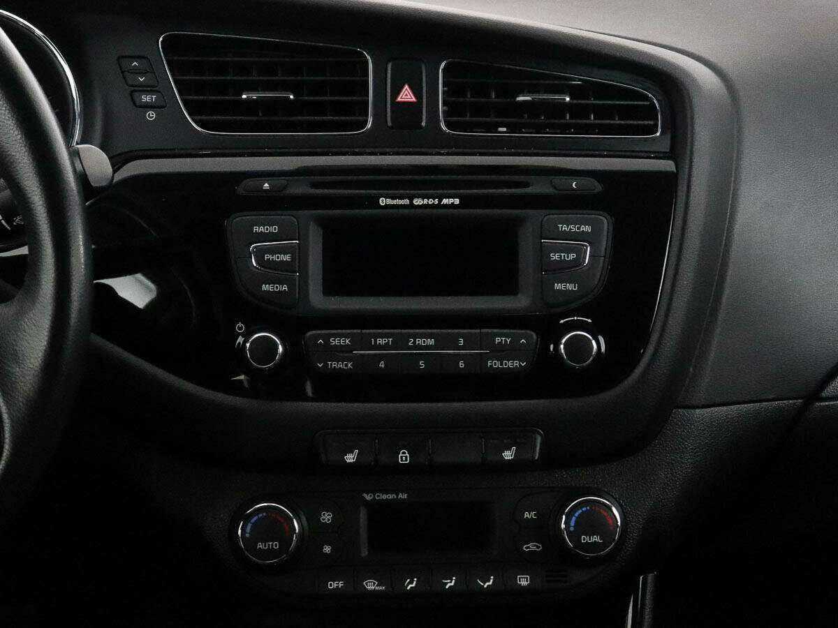 Kia Ceed б/у, 2015, Автоматическая. Фото: #10
