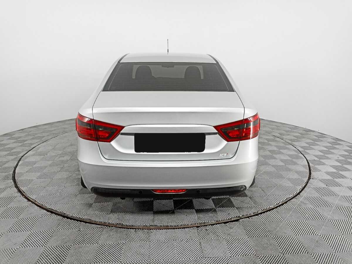 Lada (ВАЗ) Vesta б/у, 2018, Механическая. Фото: #5