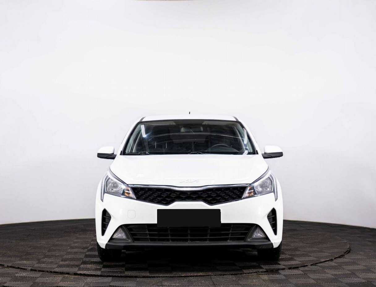 Kia Rio б/у, 2022, Механическая. Фото: #1