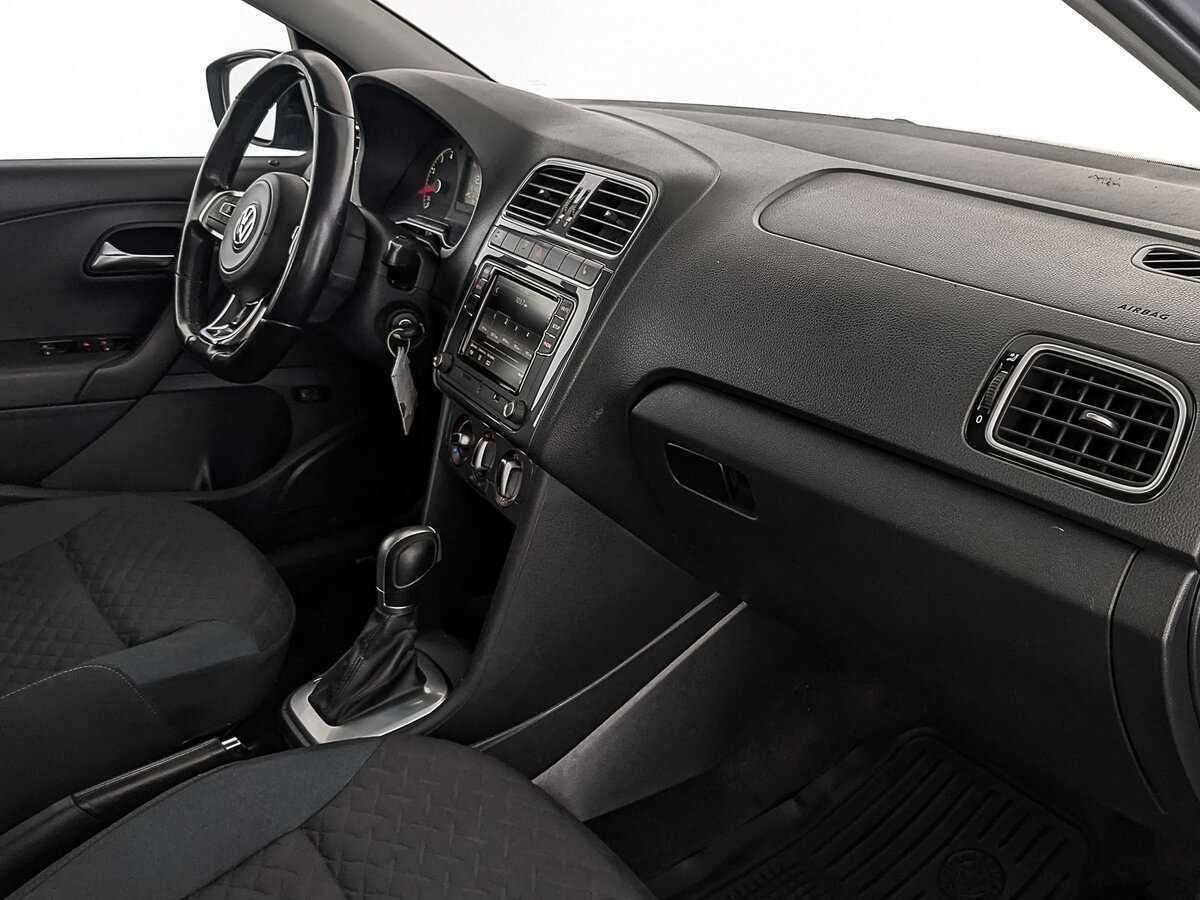Volkswagen Polo б/у, 2019, Автоматическая. Фото: #12