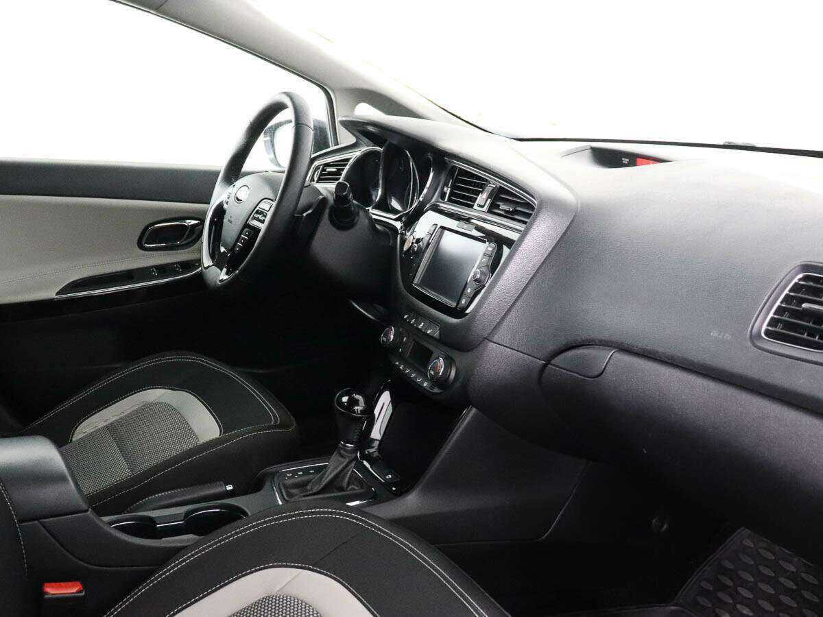 Kia Ceed б/у, 2017, Роботизированная. Фото: #6