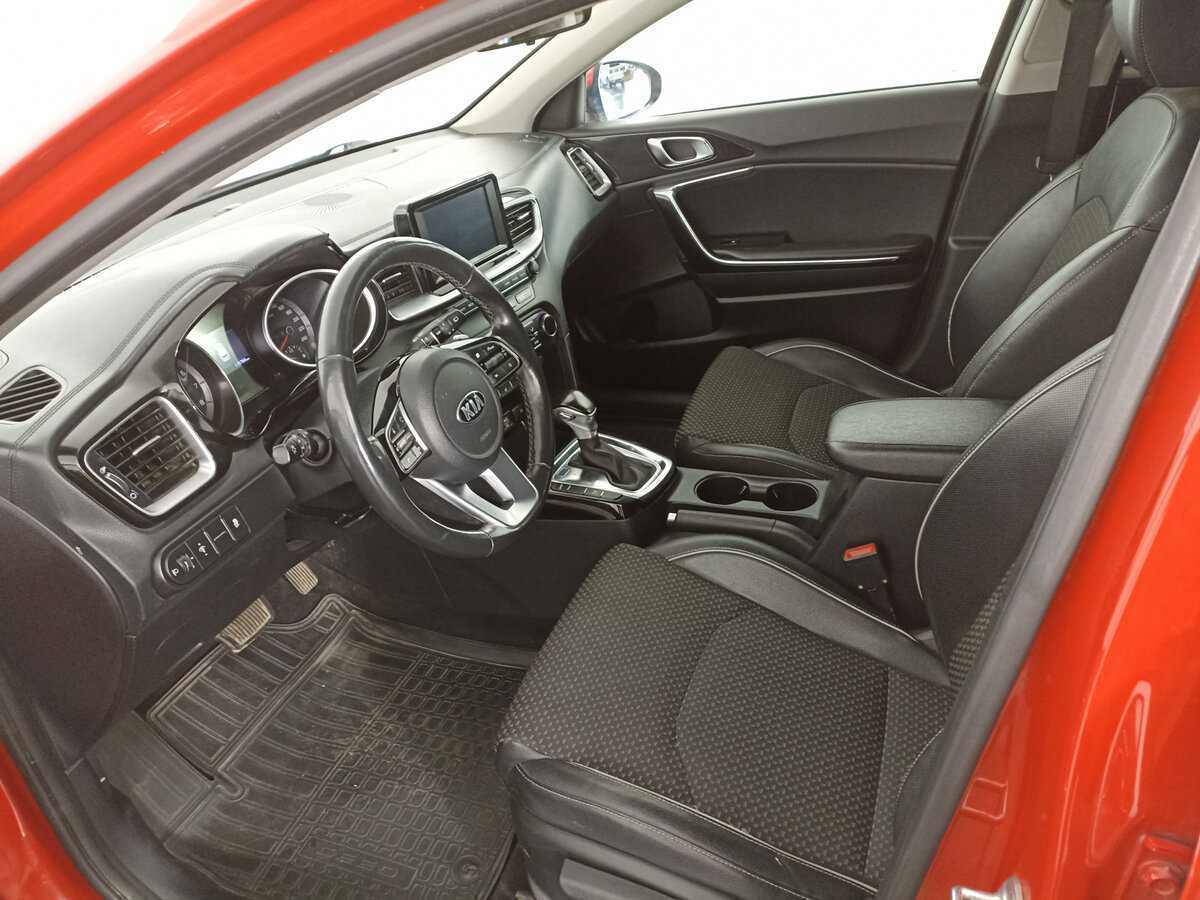 Kia Ceed б/у, 2018, Автоматическая. Фото: #12
