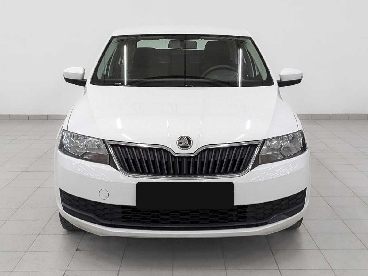 Skoda Rapid б/у, 2017, Механическая. Фото: #1