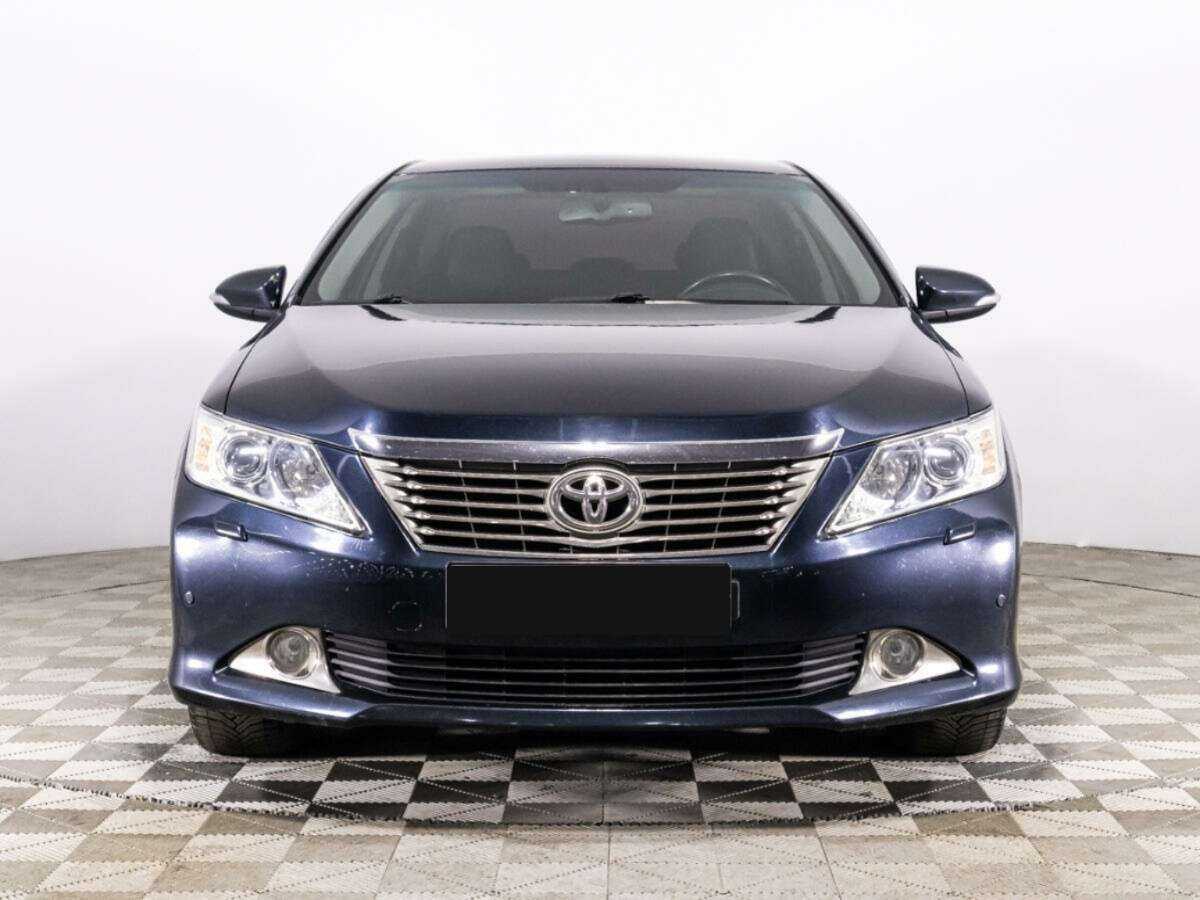 Toyota Camry б/у, 2013, Автоматическая. Фото: #1