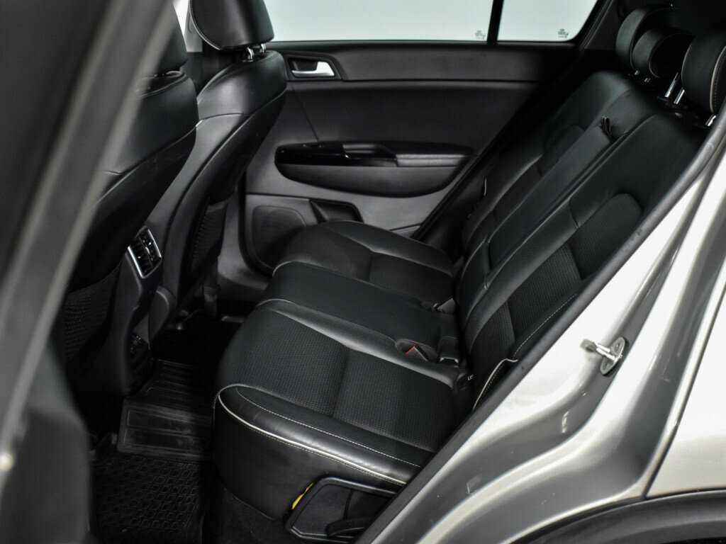 Kia Sportage б/у, 2016, Автоматическая. Фото: #11