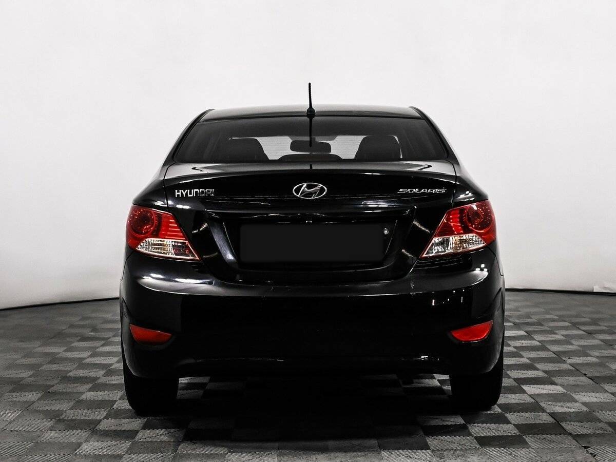 Hyundai Solaris б/у, 2012, Механическая. Фото: #5