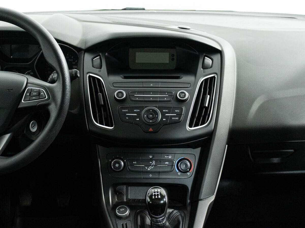 Ford Focus б/у, 2017, Механическая. Фото: #13