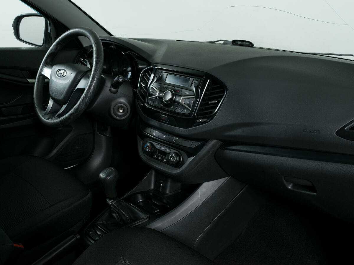 Lada (ВАЗ) Vesta б/у, 2019, Механическая. Фото: #8