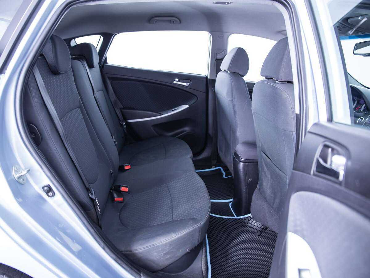 Hyundai Solaris б/у, 2012, Автоматическая. Фото: #8