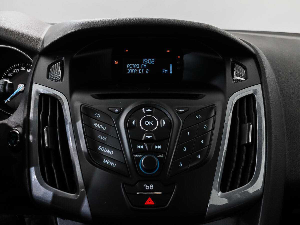 Ford Focus б/у, 2014, Механическая. Фото: #13